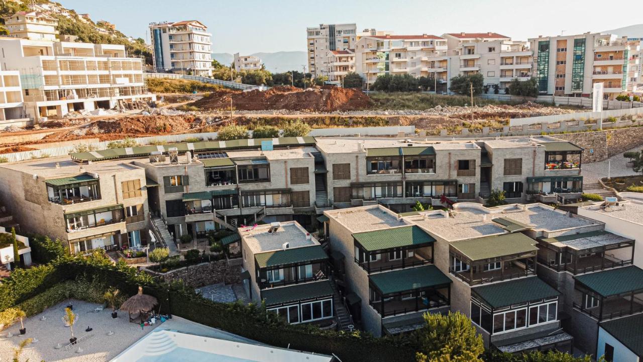 Villa Amos At Aquamarine Residence วญอเรอ ภายนอก รูปภาพ