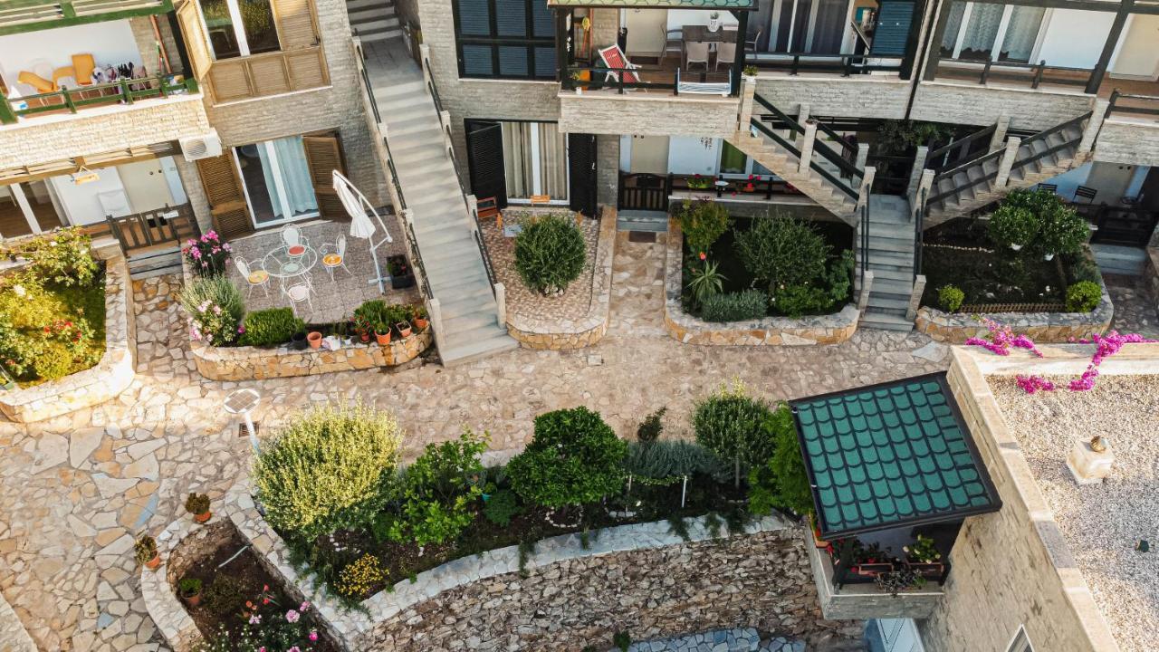 Villa Amos At Aquamarine Residence วญอเรอ ภายนอก รูปภาพ